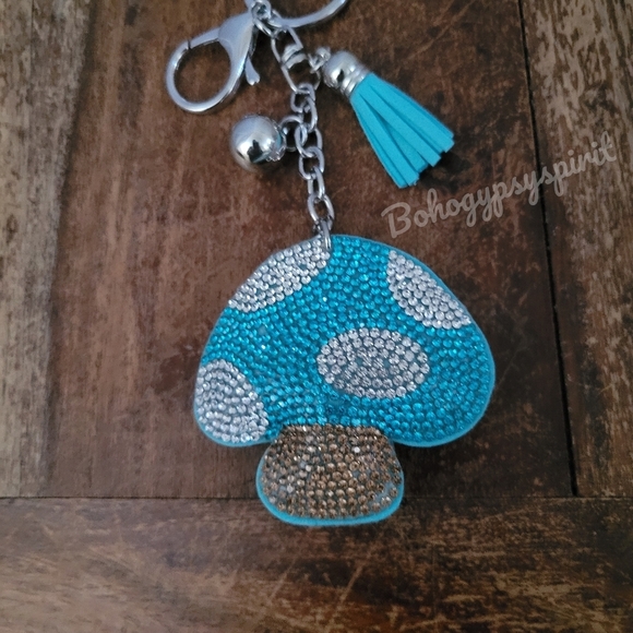 🍄Mushroom Crystal Rhinestone Keychain Bag Charm With Blue Tassel - Picture 9 of 11